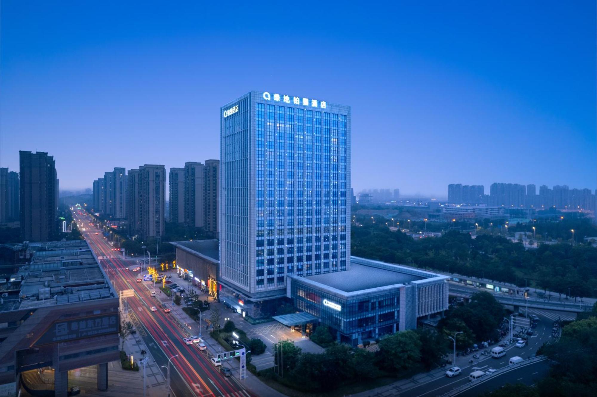 The Qube Xuzhou Hotel Exterior photo